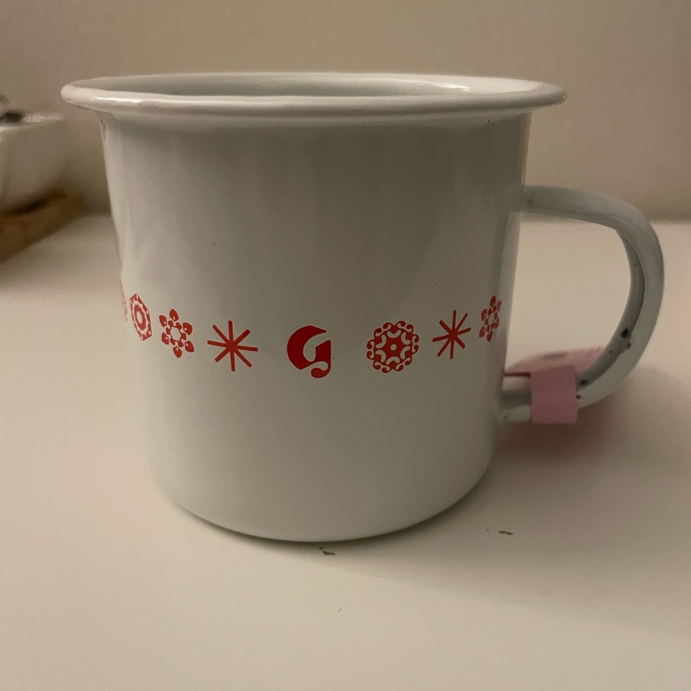 Glossier Collectors Camper Mug